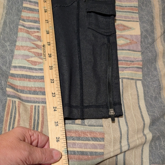 Lululemon Scenic Route 7/8 Tight 24" Cargo Leggings Size 8 Gray Cropped - Picture 7 of 8